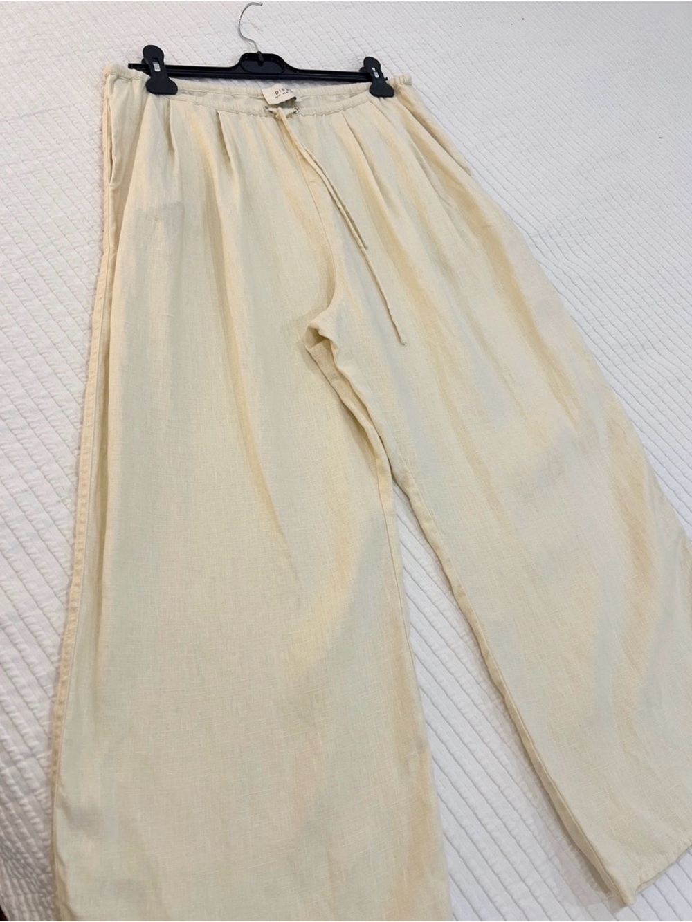 ✨✨DISSH Soft Butter Yellow Drawstring Pants ✨✨